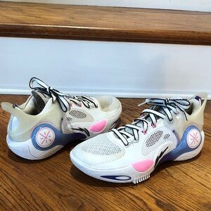 Li-Ning Wade Fission 8 'Wing Vein’ Size 9 Men’s